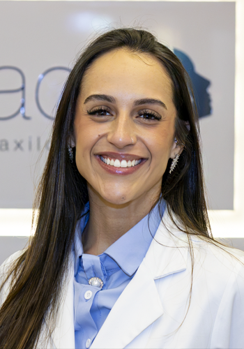 dr-thaina-2